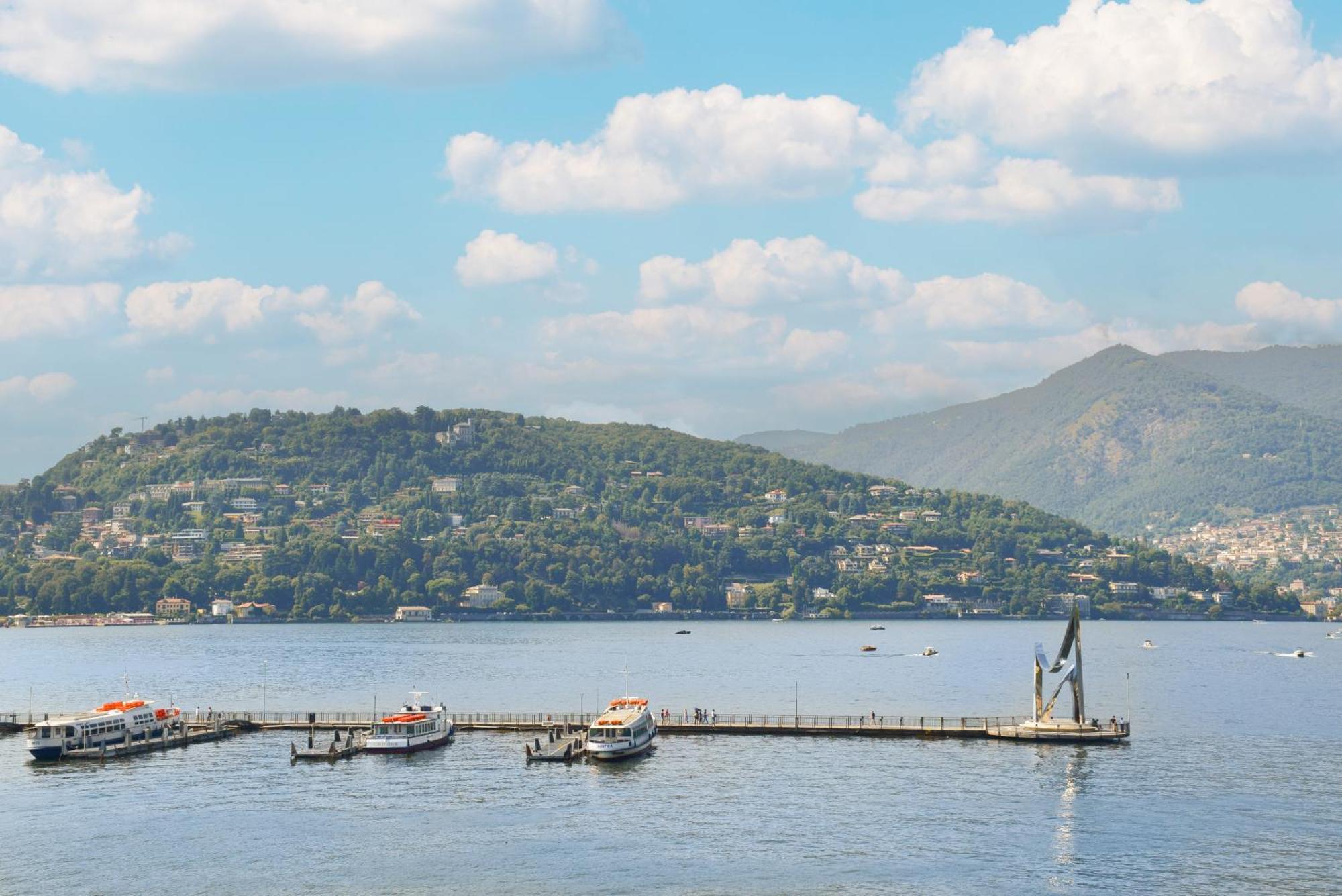 Vista Lago Di Como Luaran gambar