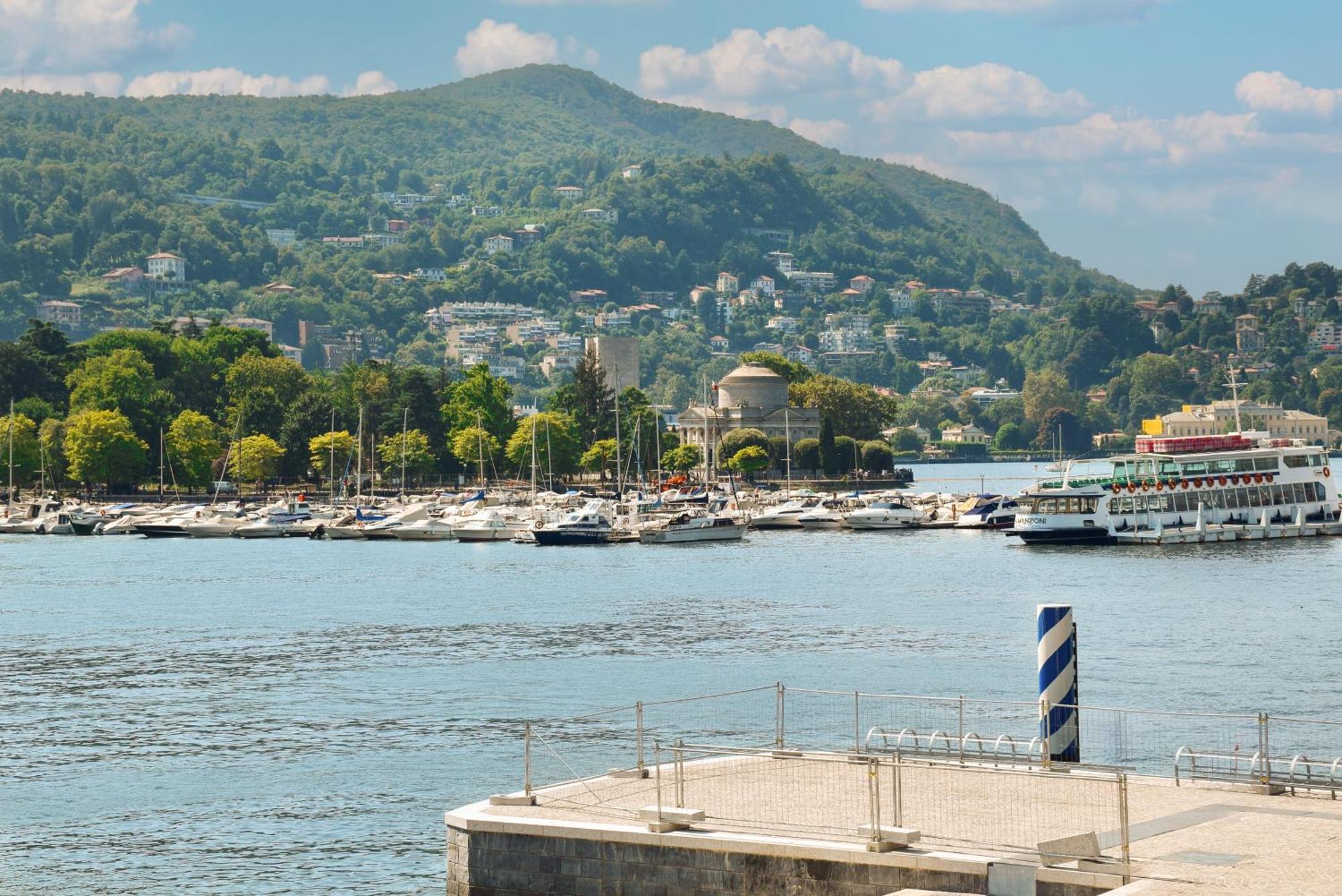 Vista Lago Di Como Luaran gambar
